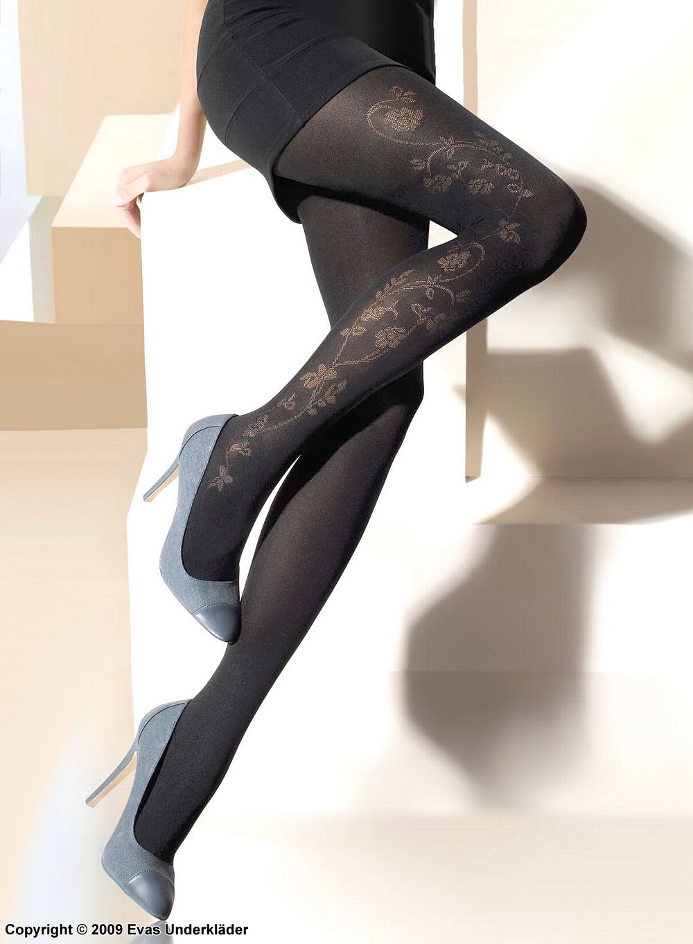 Tights with flowers on leg